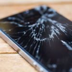 Разбитый экран смартфона — не приговор для современного гаджета